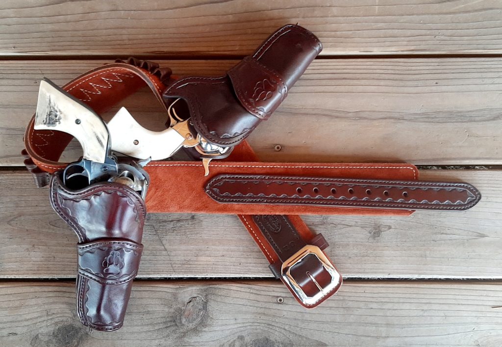 Lone Wolf with Duke Belt